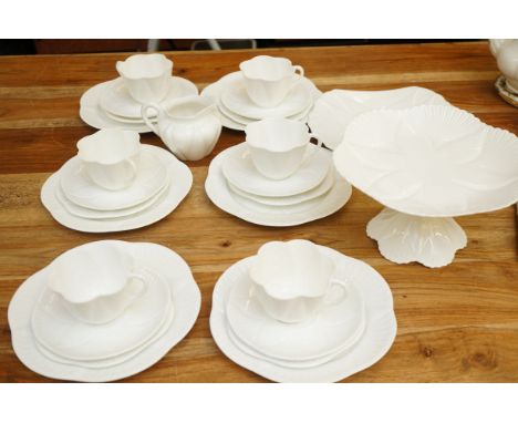 A Shelley tea service 27 piece, dainty white pattern