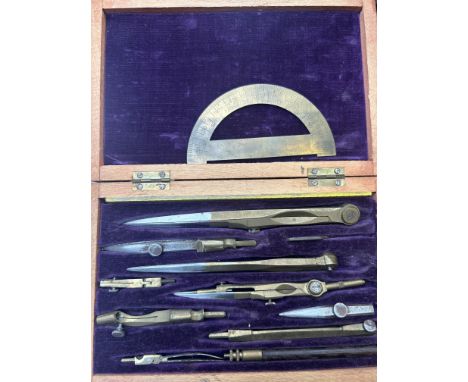 Vintage compass set 