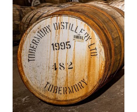 Tobermory: Single Malt Scotch Whisky Hogshead Fill date 05.04.1995 Cask number: 482 Original bulk 260 litres, 63.5% abv New b
