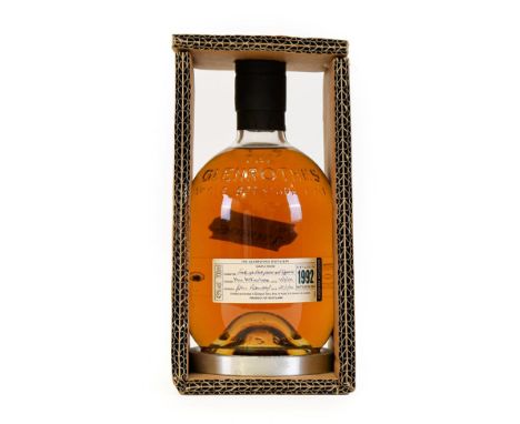 The Glenrothes 1992 Single Speyside Malt Scotch Whisky, distilled 1992, bottled 2004, 43% vol 700ml (one bottle)