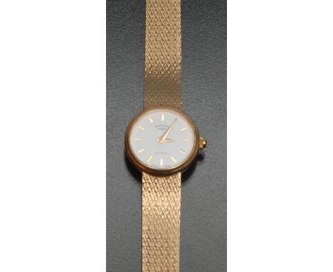 Rotary - a lady's 9ct gold bracelet watch, cream dial, block batons, quartz movement, integral 9ct gold bracelet strap, Birmi