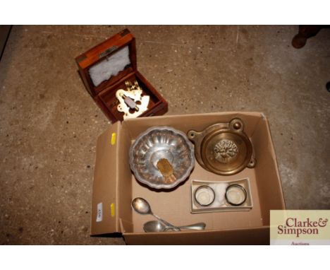 A cased miniature Sextant, a brass door knocker, pair of Salts etc.