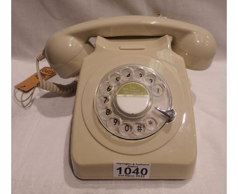 Ivory GPO746 retro rotary telephone replica of the 1970s classic, compatible with modern telephone banking and any standard a