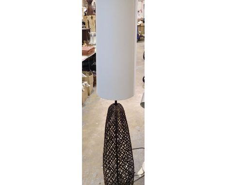 Floor lamp with wicker base. Not available for in-house P&P, contact Paul O'Hea at Mailboxes on 01925 659133Condition Report: