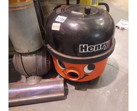 Henry NV matic vacuum cleaner. Not available for in-house P&P, contact Paul O'Hea at Mailboxes on 01925 659133Condition Repor