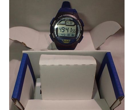 Casio; gents blue sports wristwatch. P&amp;P Group 1 (£14+VAT for the first lot and £1+VAT for subsequent lots) 