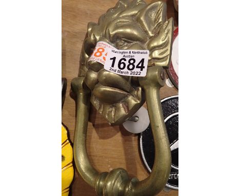 Heavy brass door knocker with fixing bolts. P&amp;P Group 2 (£18+VAT for the first lot and £3+VAT for subsequent lots) 