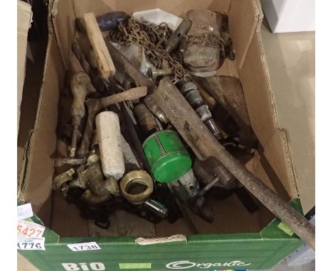 Box of mixed engineering tools. Not available for in-house P&amp;P, contact Paul O'Hea at Mailboxes on 01925 659133 