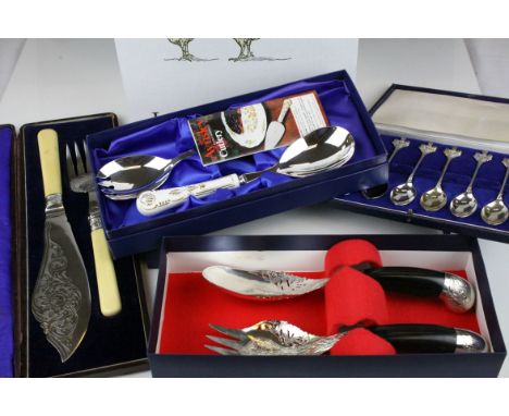 Victorian Cased Fish Knife and Fork Serving Set together with Boxed Thai Serving Spoon and Fork, Boxed Aynsley Serving Set an