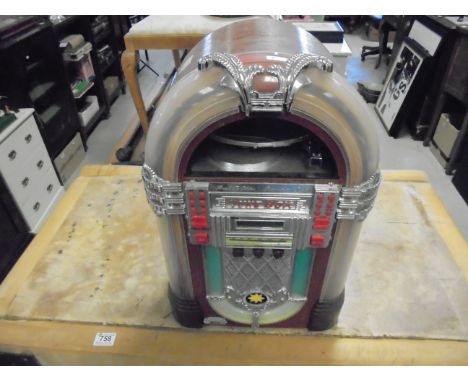 Vintage style radio/CD/cassette jukebox