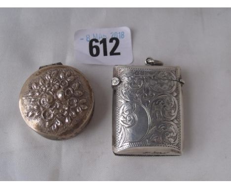 Good scroll engraved vesta case Chester 1902 by RE   also a patch box 58g       