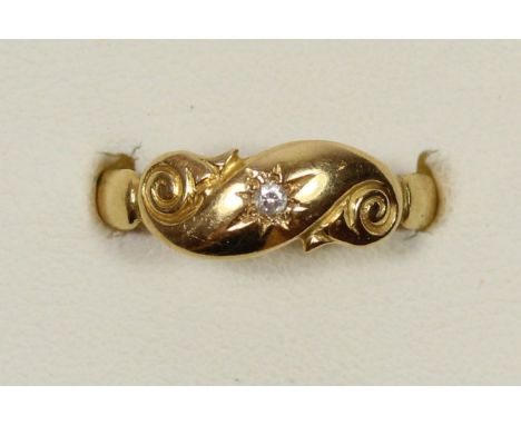 An Edwardian 18ct gold and diamond ring, Chester, date letter missing, R, 2.2gm 