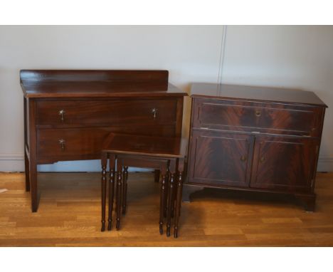 A mahogany television cabinet, with hinged doors to reveal a adjustable shelf, on decorated cabriole legs, 83cm x 93cm x 44cm