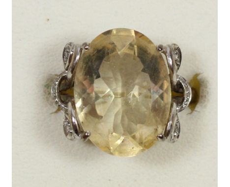 A 9ct white gold, citrine and diamond ring, 17 x 12mm, N, 4 gm 