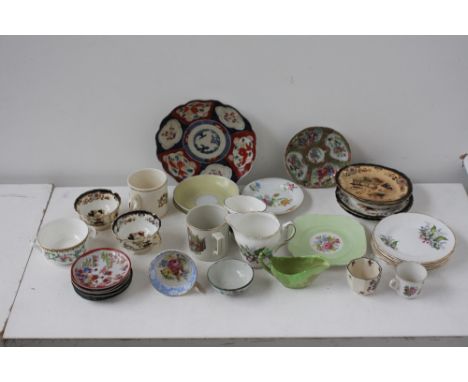 A quantity of china to include Royal Worcester 'Katmandu', Swinnertons, Crown Devon, Crown Fenton, Royal Doulton 'Old Leeds S