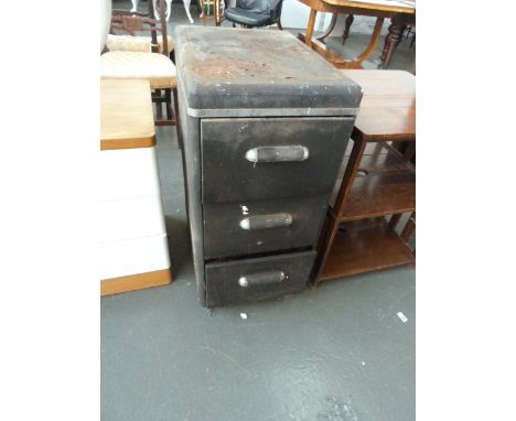 A vintage three drawer filing chest