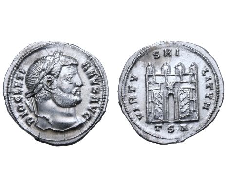 Diocletian AR Argenteus. Thessalonica, AD 302. DIOCLETIANVS AVG, laureate head right / VIRTVS MILITVM, four-turreted camp gat