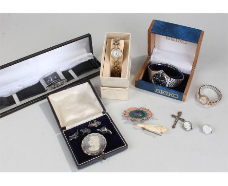 Wristwatches and jewellery, to include makes by D&G, Tissot, Casio and another, the jewellery with silver charms, brooches an