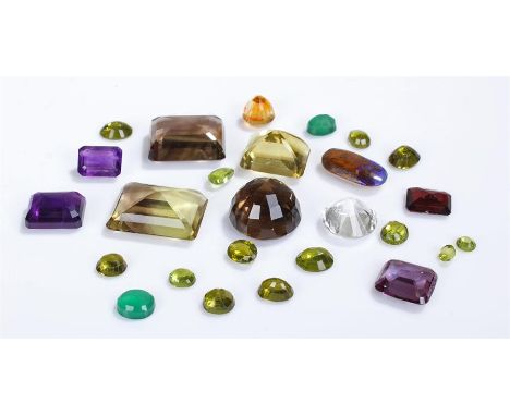 Loose stones, to include smoky quartz, amethyst, cubic zirconia, garnet, peridot, sapphire, etc, (qty)