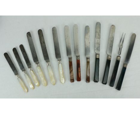 A good set of 6 agate handled steel Dinner Knives, and a matching carving fork, together with 10 carved mother-o-pearl handle