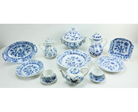 An attractive 20th Century Meissen Dinner and Tea Service, comprising platters, plates, side plates, bowls, cups and saucers,