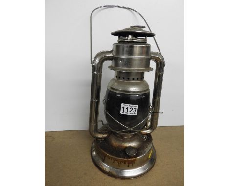 Storm Lantern 
