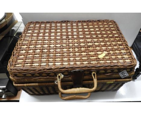 Wicker Hamper 
