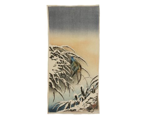 Narazaki Eisho (JAPAN, 1864-1936)   Kingfisher on snowy reeds  Hosoban tata-e chirimen woodblock print  30,8 x 13,8 cm    Pro