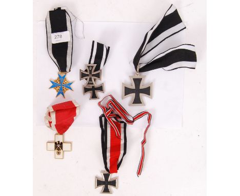 A collection of assorted reproduction / replica German medals (mostly WWII related). To include various Iron Crosses, enamel 