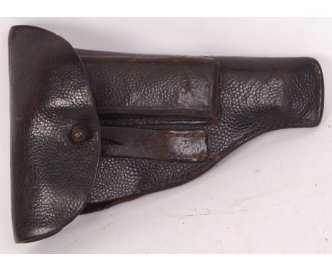 An original First World War WWI era leather captain's Pistol holster. With impressed date of '1915' to side. Measures approx 