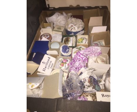 A box of trinket boxes 