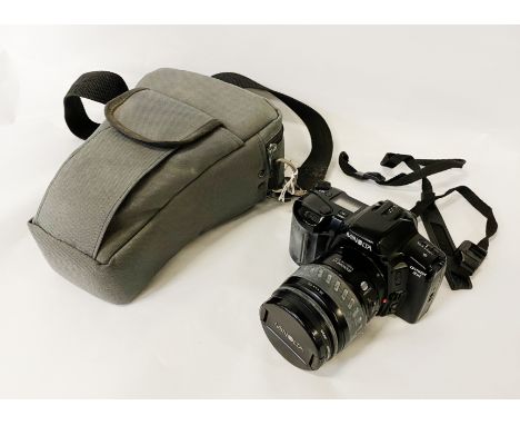 MINOLTA SLR CAMERA WITH LENSE