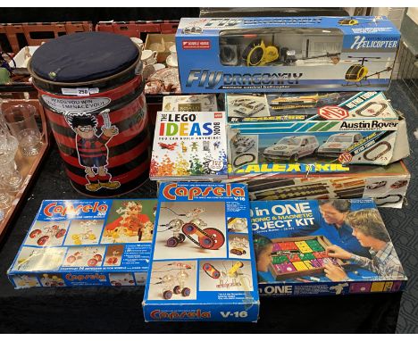 2 CAPSELA 300 SETS &amp; VINTAGE SCALEXTRIC, AUSTIN, ROVER 50 IN ONE PROJECT KIT &amp; OTHERS