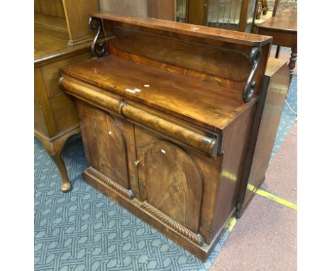 MAHOGANY CHIFFONIER