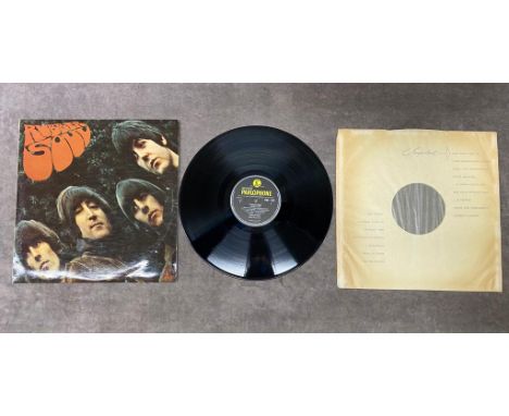 Rubber Soul PMC 1267, Sleeve Near Mint, Vinyl near mint      Mono 65 first pressing KT Tax code stamp        VINYLS NOT PLAY 