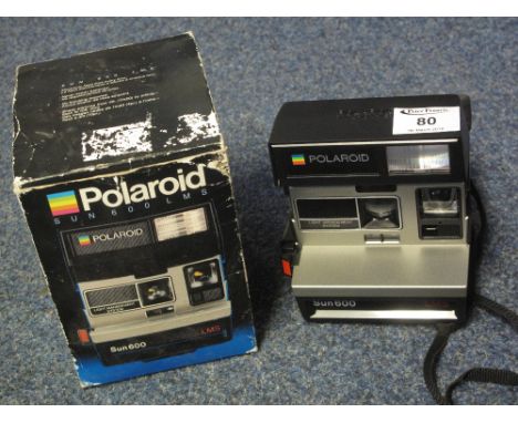Polaroid sun 600 LMS camera in original box.(B.P. 24% incl. VAT)