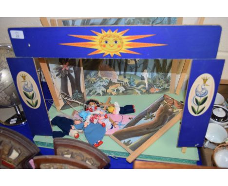 TOY PUPPET THEATRE