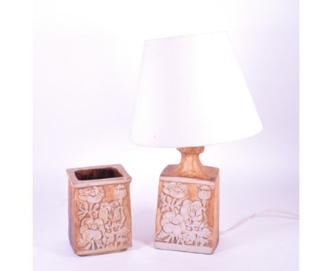 Quantock Pottery - A vintage mid 20th century Quantock Pottery studio pottery stoneware lamp and matching vase. Each of squar