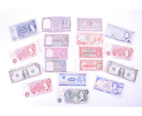 A collection of 20th century British and Foreign currency banknotes. The collection to include examples from United States of