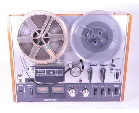 Akai - A vintage 20th century Akai 4000DB three head reel to reel tape recorder. Having teak body.