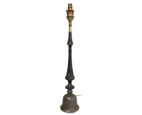 Early 20th century Eastern table lamp, the baluster wooden column with carved and knopped decoration, on domed fishscale niel