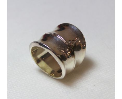 Gucci silver ring of bamboo form, stamped 925. With jewellery pouch and box.Ring size R.