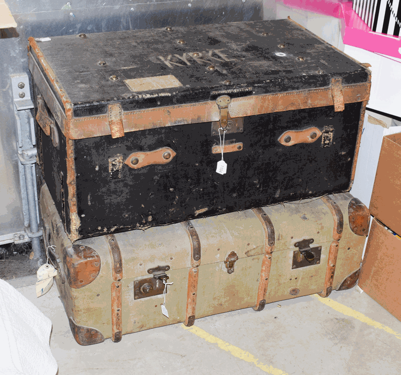 Daniel Collins Trunk Maker, Oxford Street London trunk with leather straps, canvas lined interior with lift out tray and a tr