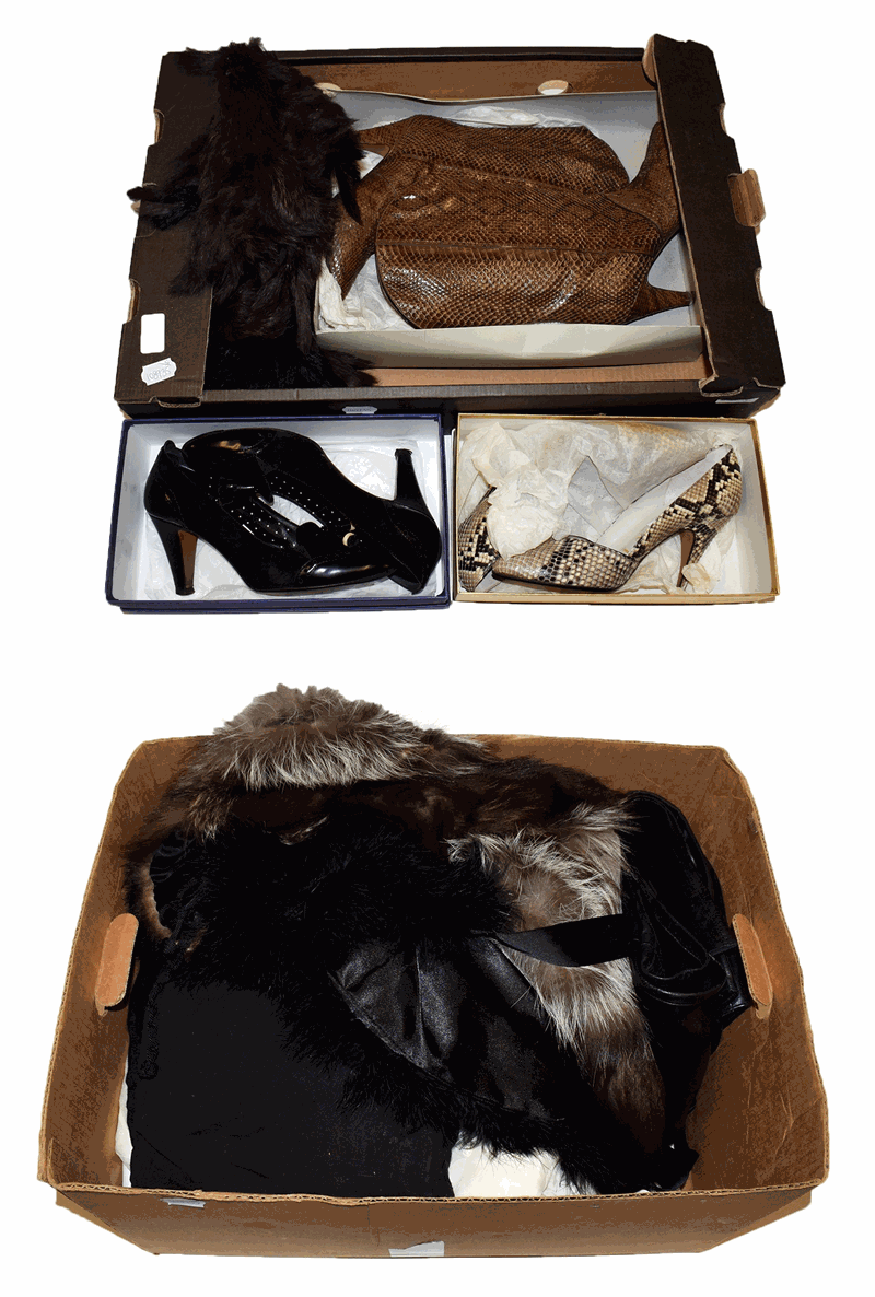 Assorted textiles, bed linen, linen, ladies costume and accessories including, a silver tipped fox capelet, Laura Ashley blac