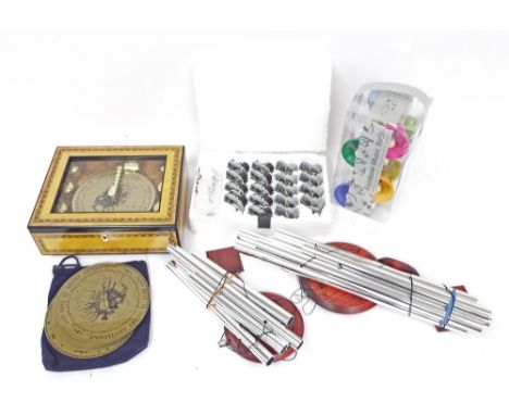 Contemporary music box symphonium, playing fourteen Christmas songs; together with eighteen wind-up music comb mechanisms, tw