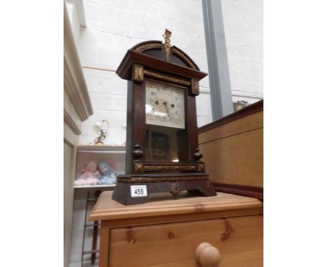 A mantel clock
