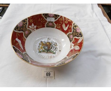 A Royal Worcester Diamond Jubilee bowl
