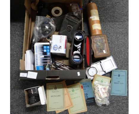 Box of assorted items to include: bag of loose all world stamps, cased binoculars Sonix Zenith 10 x 50, various outdoor light