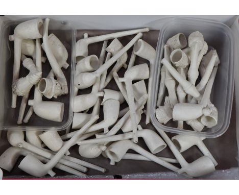 Collection of vintage clay pipes, to include: Irish shamrock and harp, football/boot and ball, crocodile, Charles Dickens etc