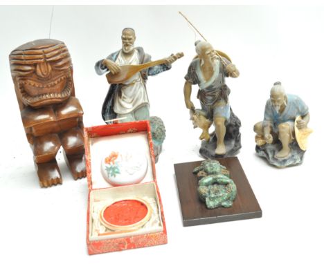 Three mudman figures, a Chinese seal box and other items